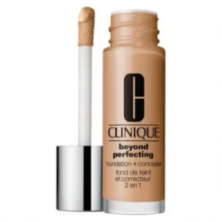 Beyond Perfecting™ Foundation + Concealer 11 Honey Clinique 30ml