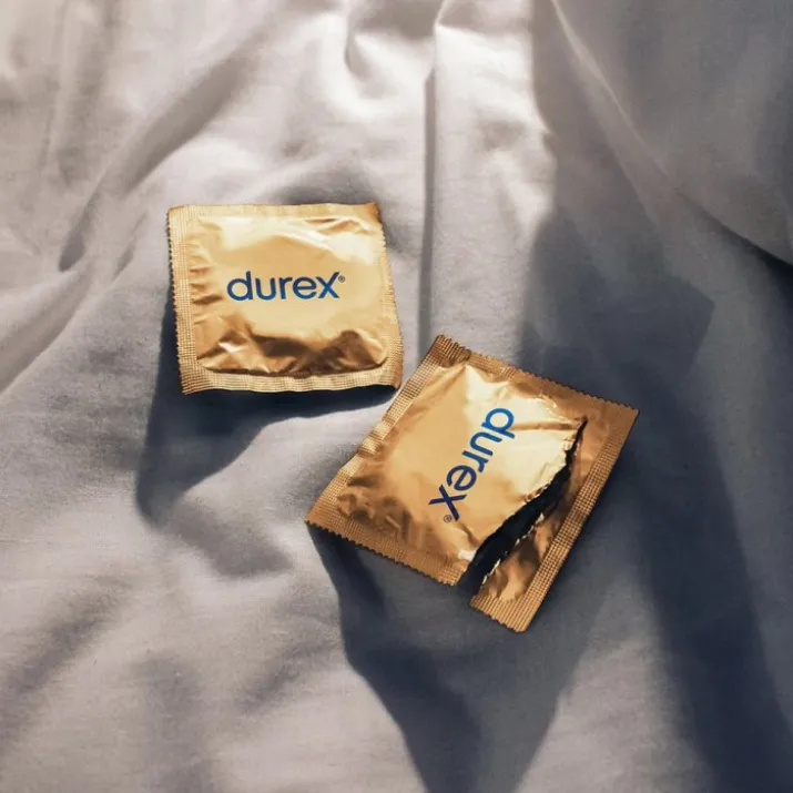 durex Real Feel 6 Preservativi